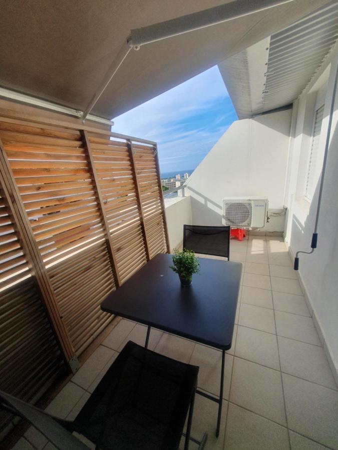 Appartement Cosy Proche De L'Aeroport T R A N S F E R T Sur Demande Saint-Denis Dış mekan fotoğraf